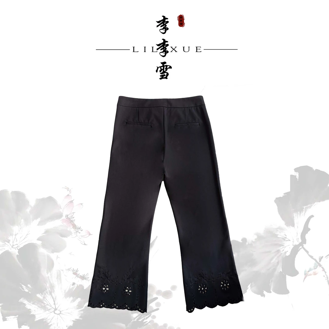 LILIXUE《墨玉》镂空刺绣微喇九分弹力小黑裤修身显瘦百搭黑色女裤