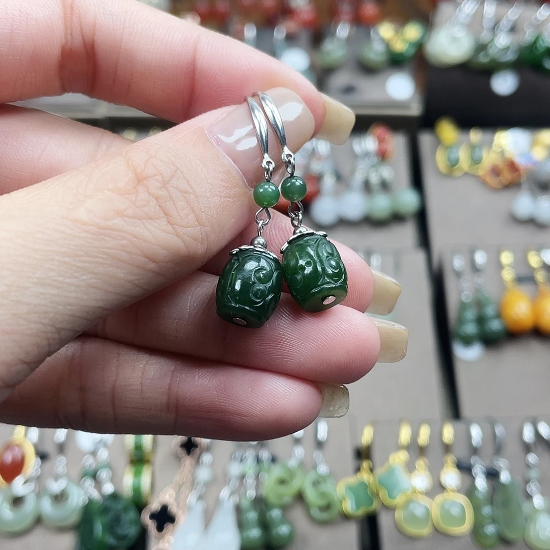 和田玉银S925镶嵌耳饰