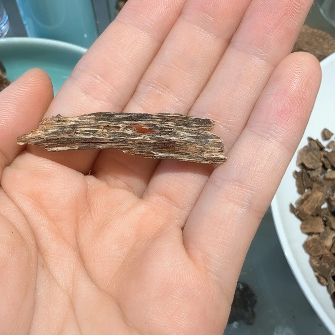 沉香碎屑沉香品**术海南沉香块料