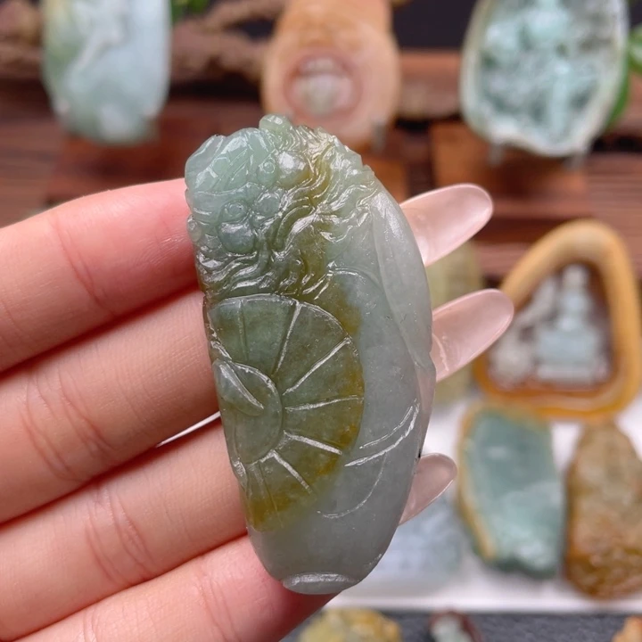 定制翡翠未镶嵌翡翠