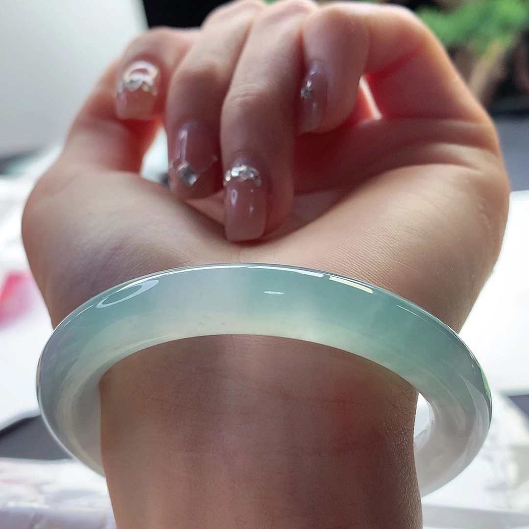 翡翠手镯未镶嵌天然翡翠53-54冰种蓝晴水小灯泡