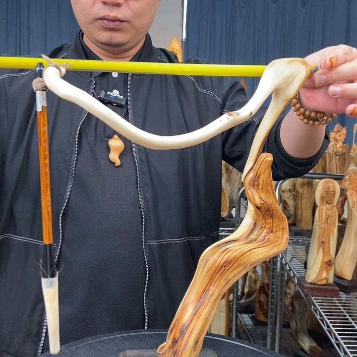 柏木（崖柏）随型摆件
