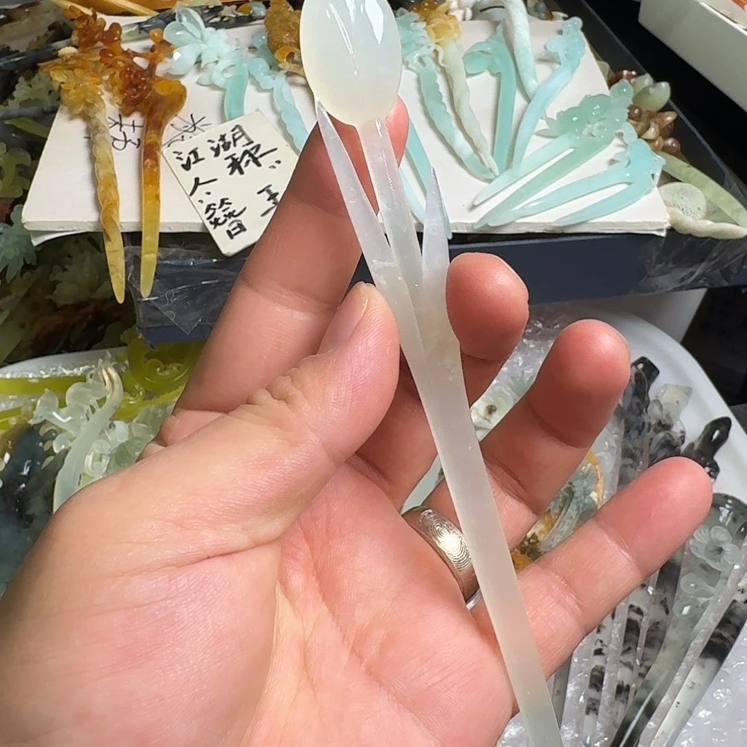 蛇纹石玉未镶嵌发饰