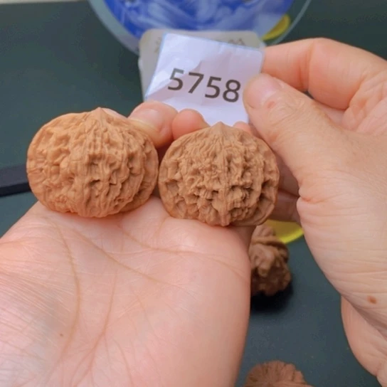 把件文玩核桃41狮虎兽5758
