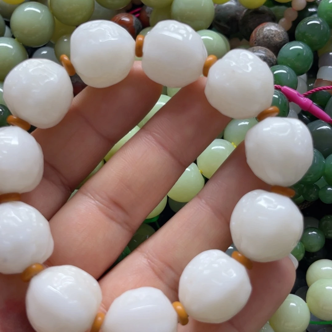 和田玉手链未镶嵌