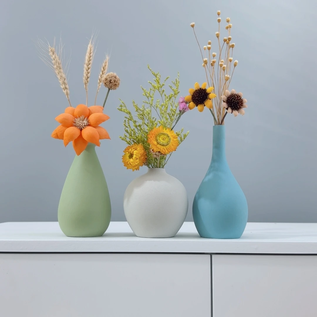 摆件陶瓷小花瓶含花总高约20-30cm