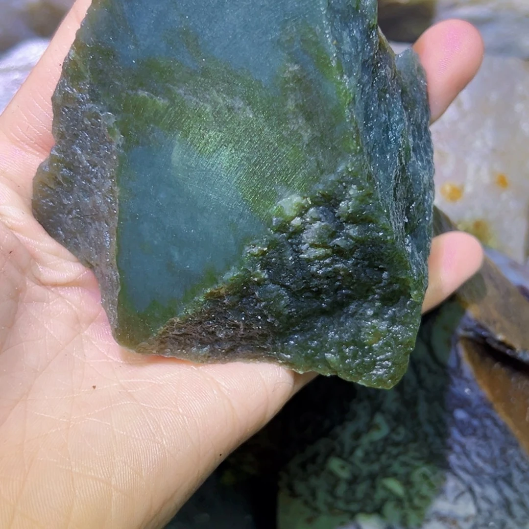 和田玉（糖玉）未镶嵌珠宝半成品