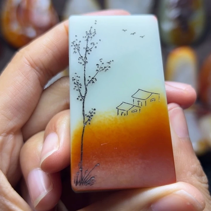 和田玉未镶嵌颈饰