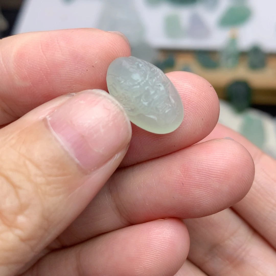 未镶嵌定制翡翠龙头