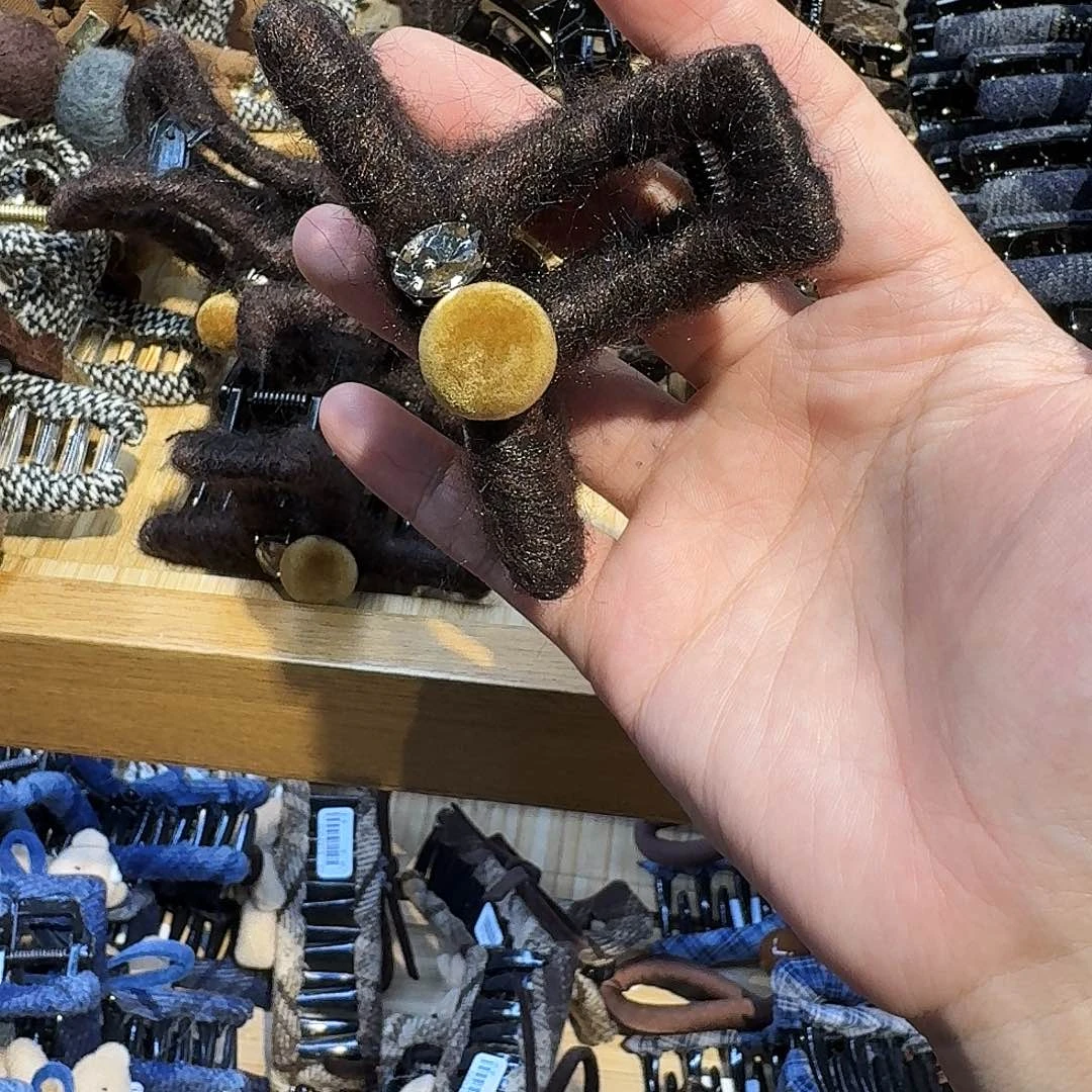 非金属无棕色豆豆