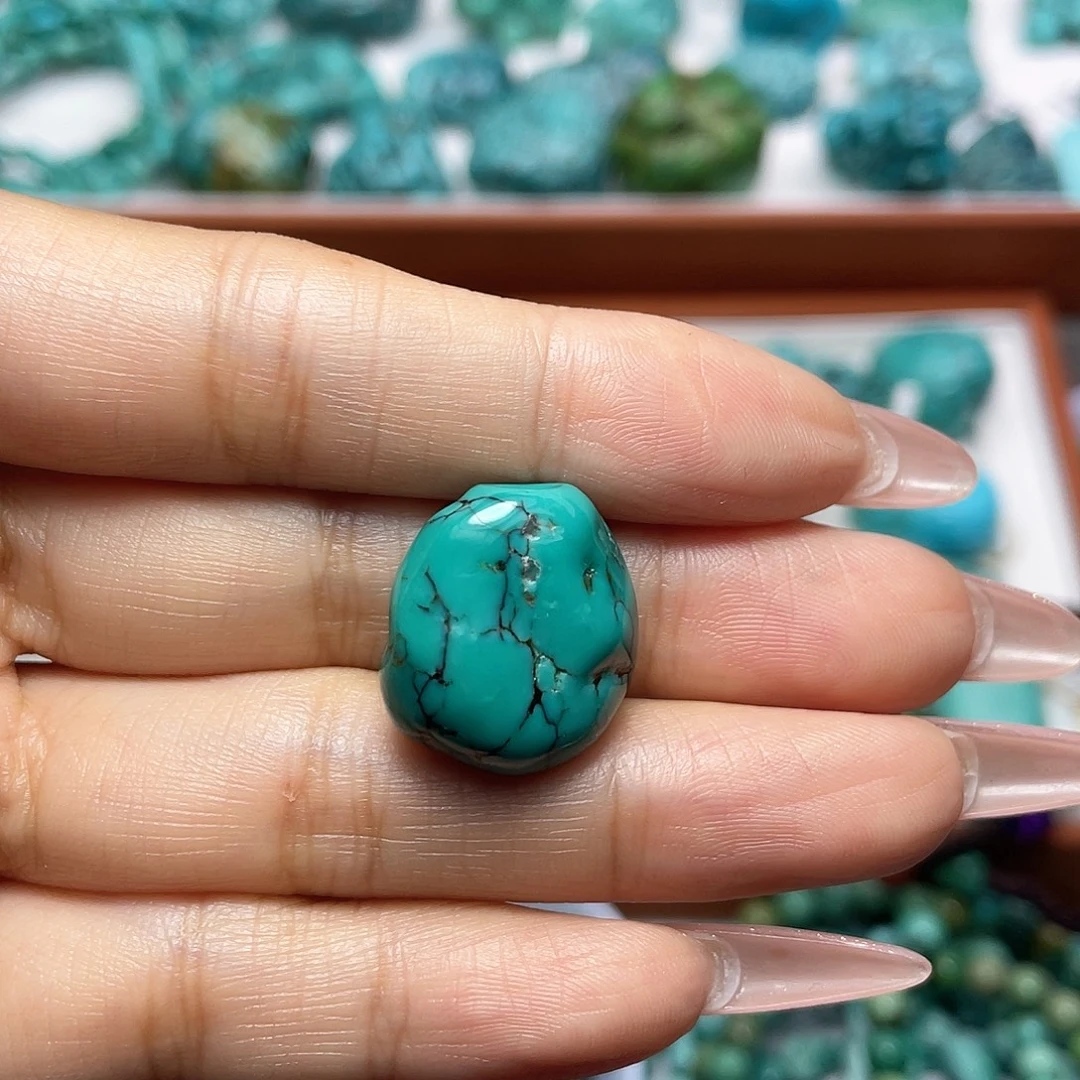 桎***㎡绿松石未镶嵌手镯