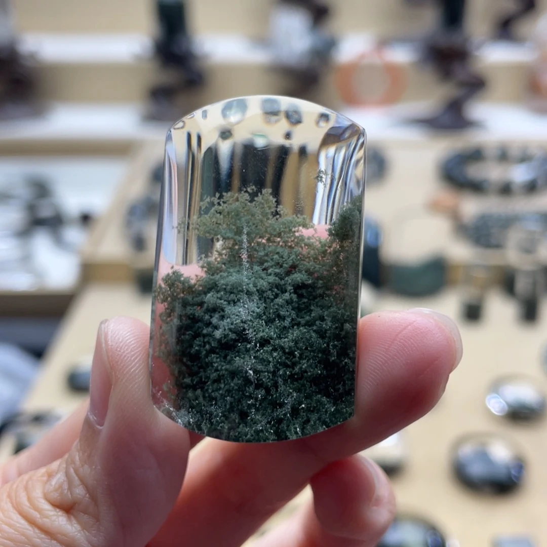 未镶嵌颈饰水晶绿幽灵吊坠