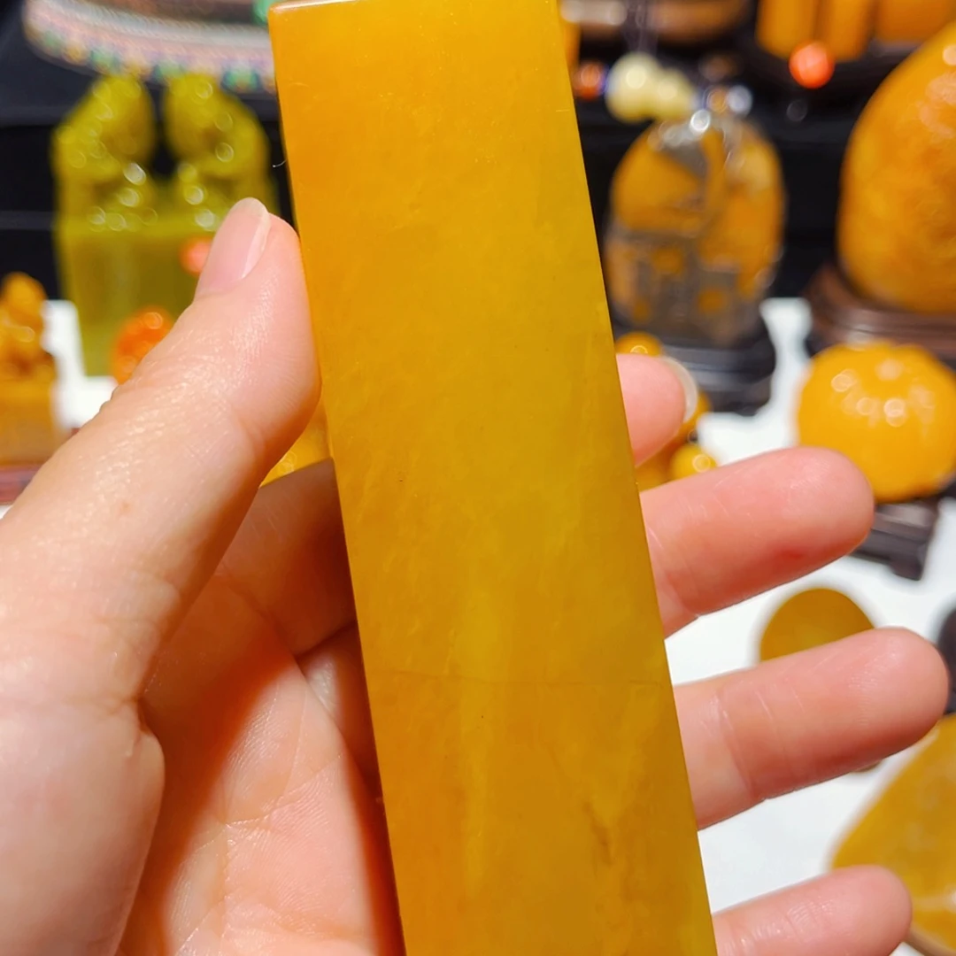 田黄石天**踪石雕石雕石雕