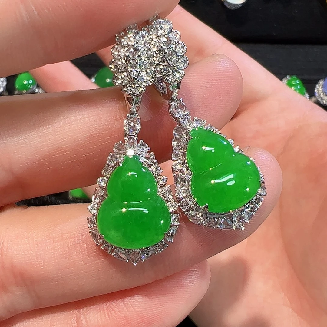 翡翠18K金镶嵌耳饰葫芦