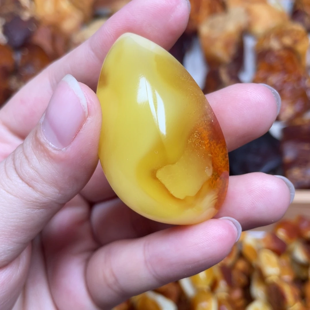 蜜蜡珠宝奇石未镶嵌