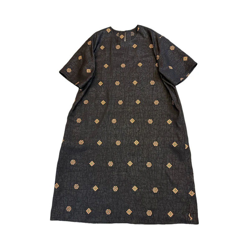 春夏桑蚕丝圆领连衣裙香云纱刺绣直筒复古裙子