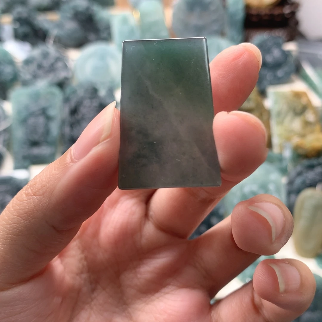 颈饰未镶嵌翡翠天然翡翠