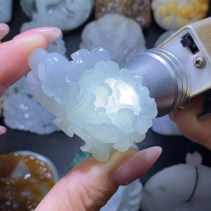 定制翡翠未镶嵌翡翠