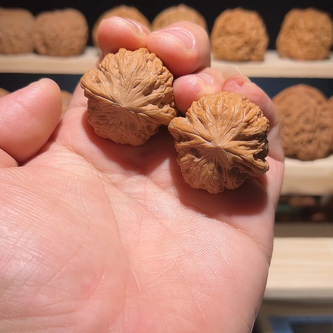 吊坠文玩核桃36尺铁锤妹妹全，竞拍无售后