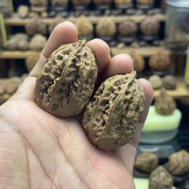 桃核把件东北核桃37