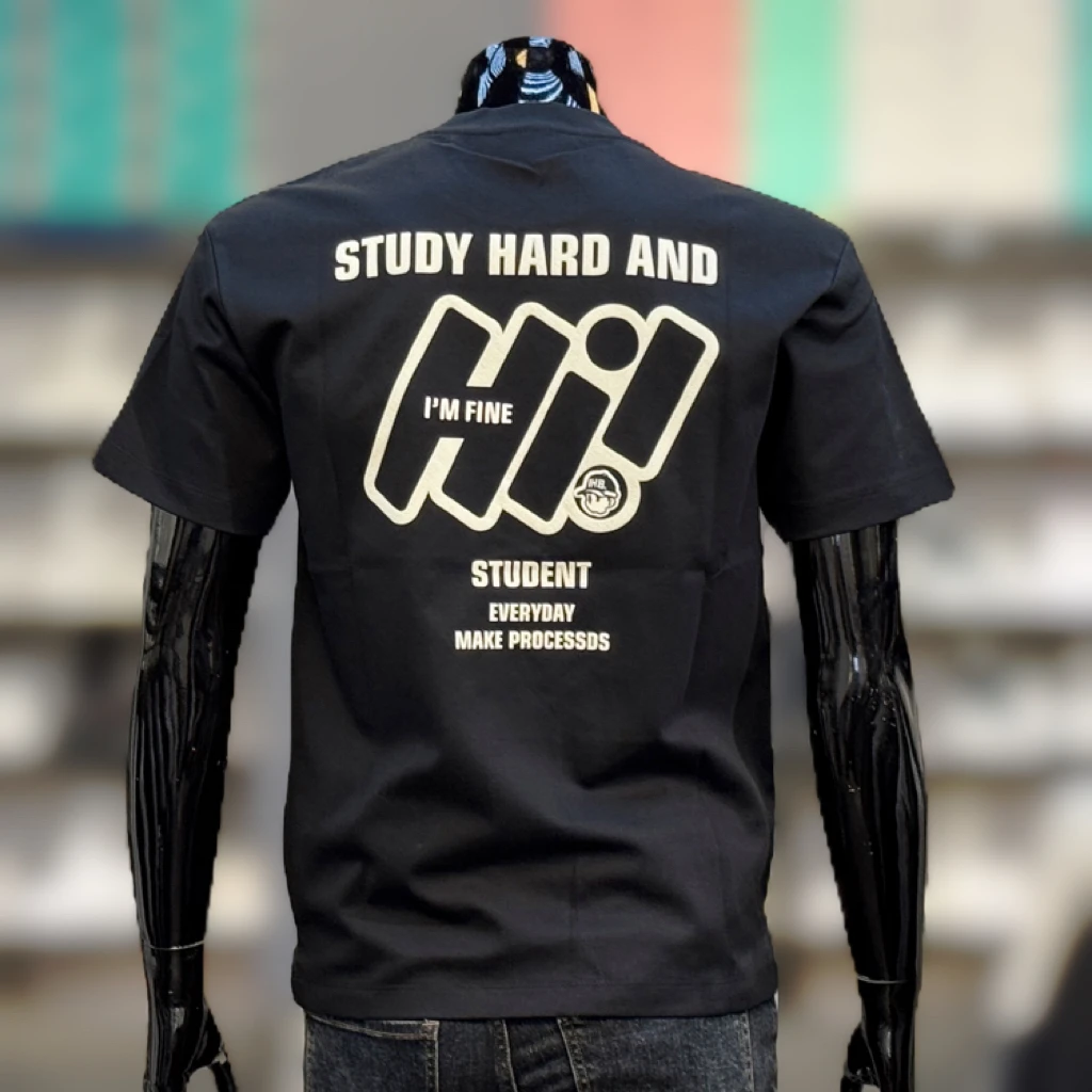 马汀短袖男T恤修身圆领2025夏季新款休闲青年字母印花修身潮牌