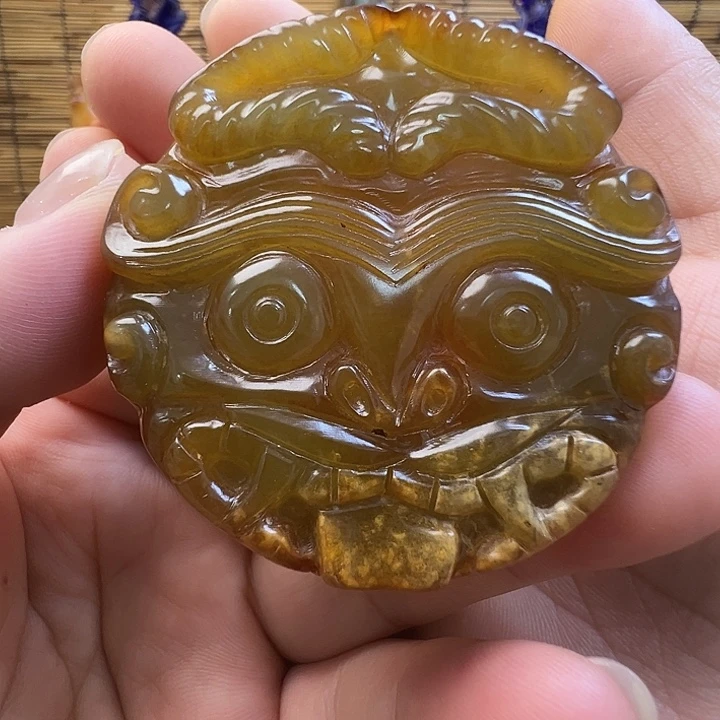 和田玉（糖玉）未镶嵌挂件