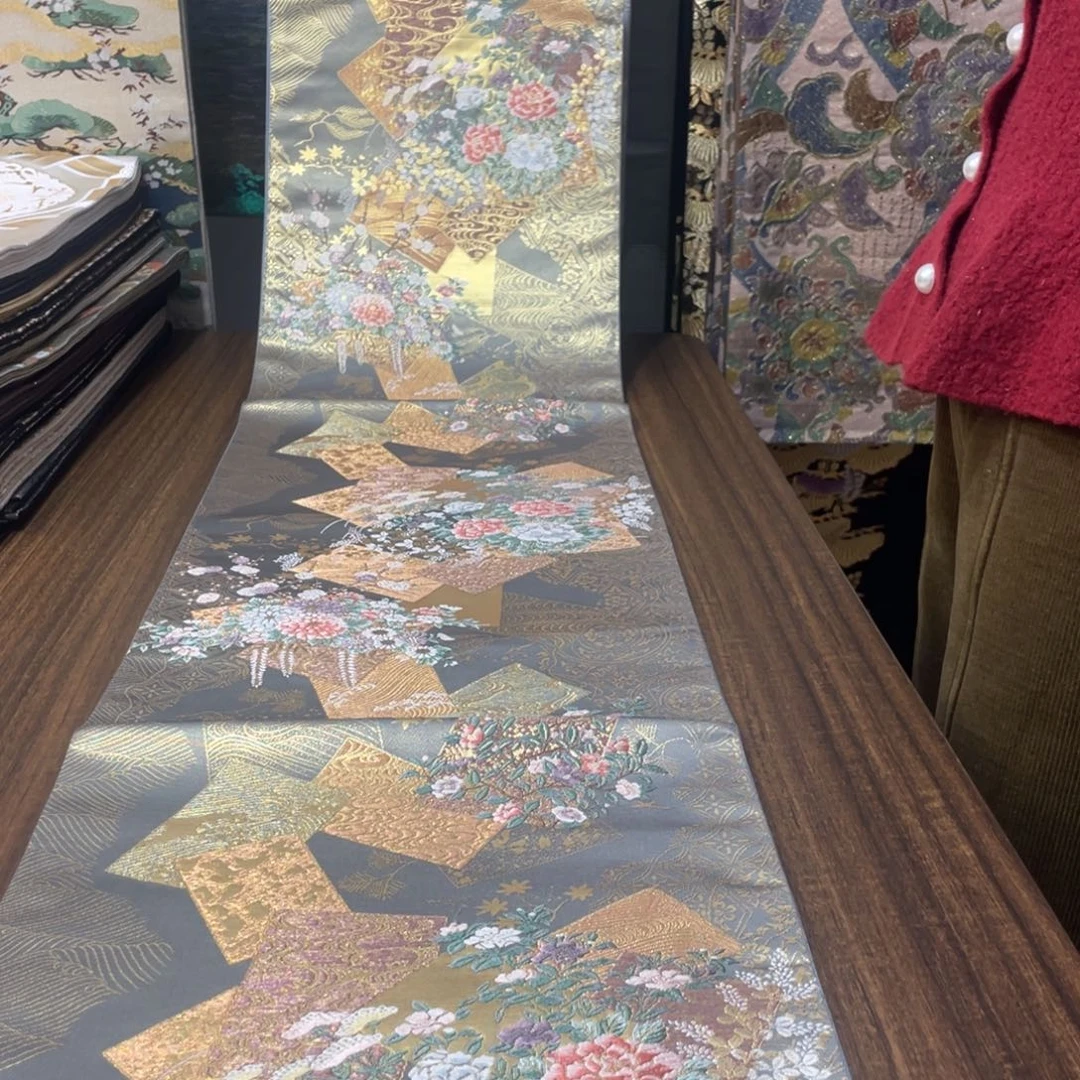 织绣60 唐锦西阵织桌旗