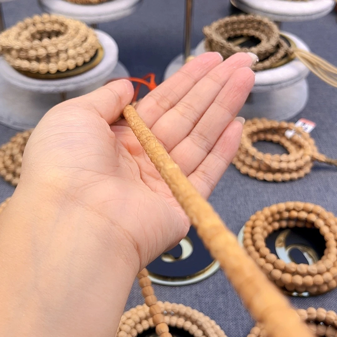 糊***涂柏香籽/百香籽吊坠