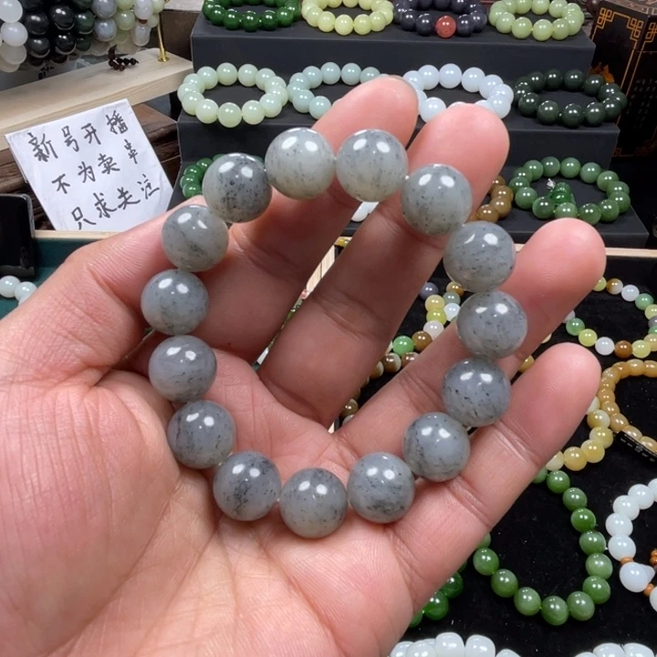和田玉手串未镶嵌
