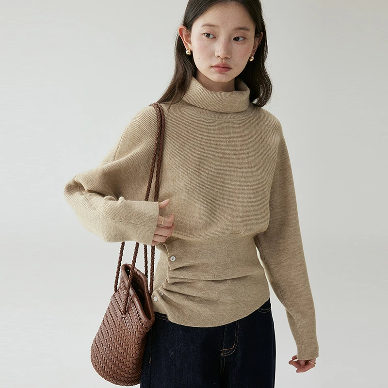 「北岛AMUU」高领蝙蝠袖修身针织衫女