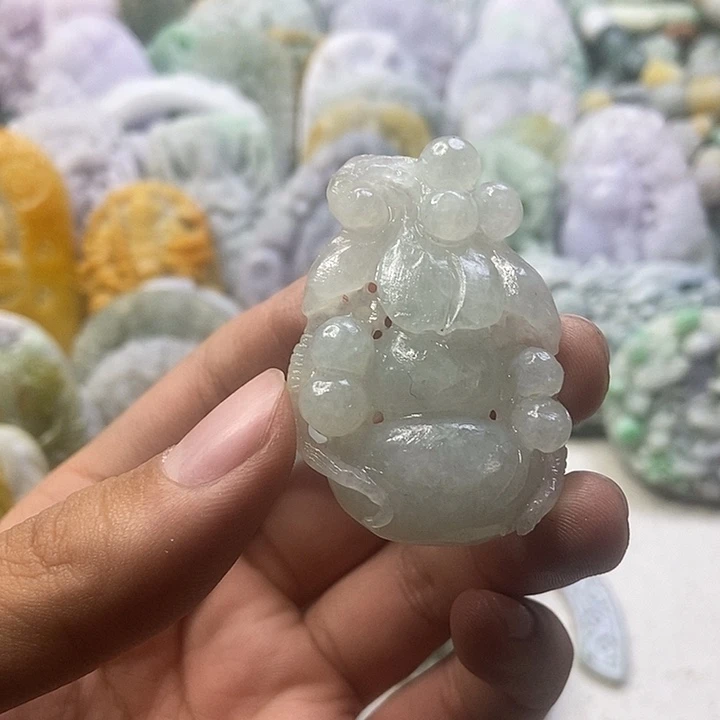 定制翡翠未镶嵌天然翡翠