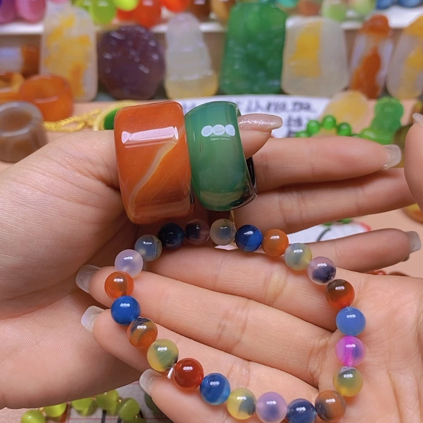 【闪购商品】玛瑙/玉髓颈饰未镶嵌知*行