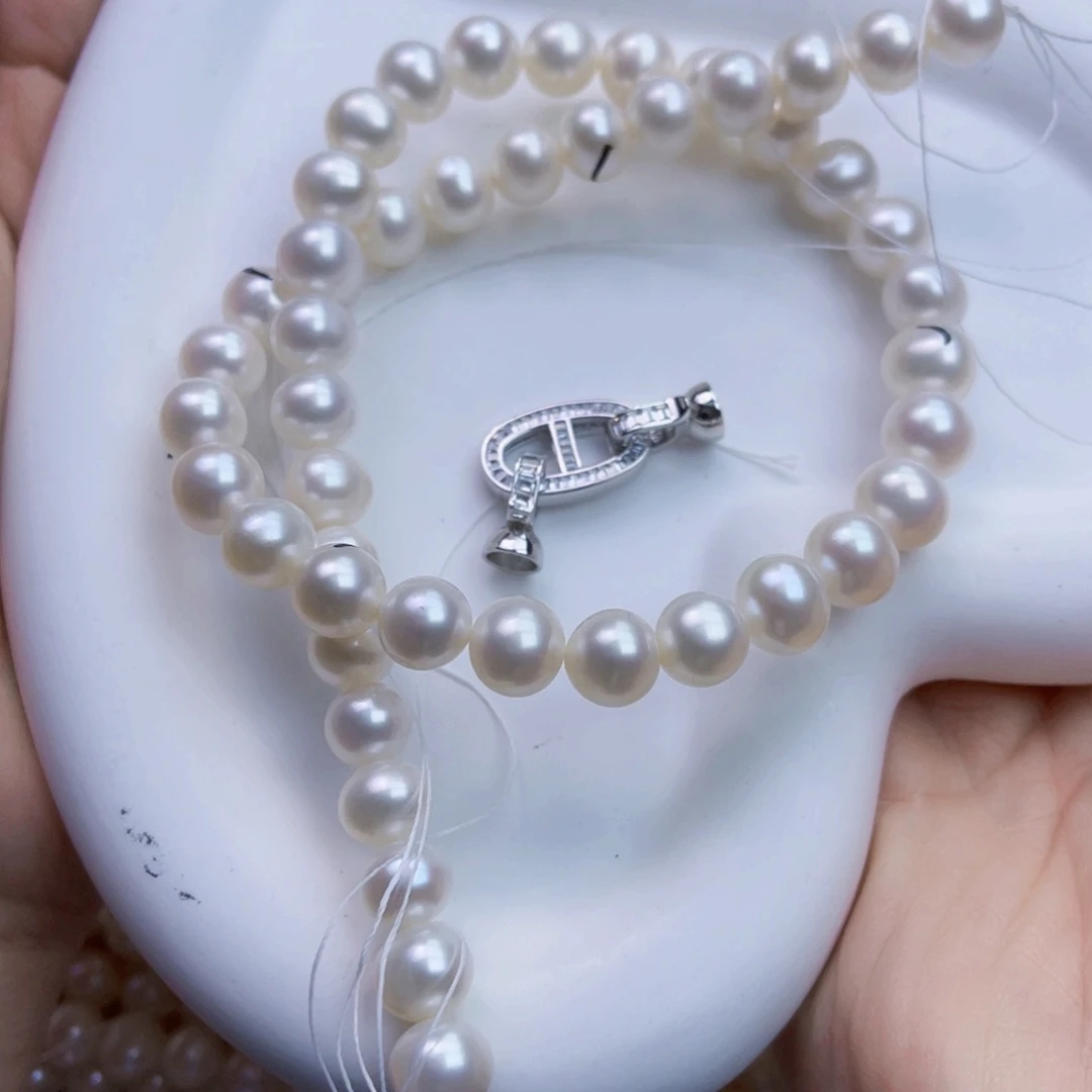 淡水珍珠颈饰未镶嵌九*