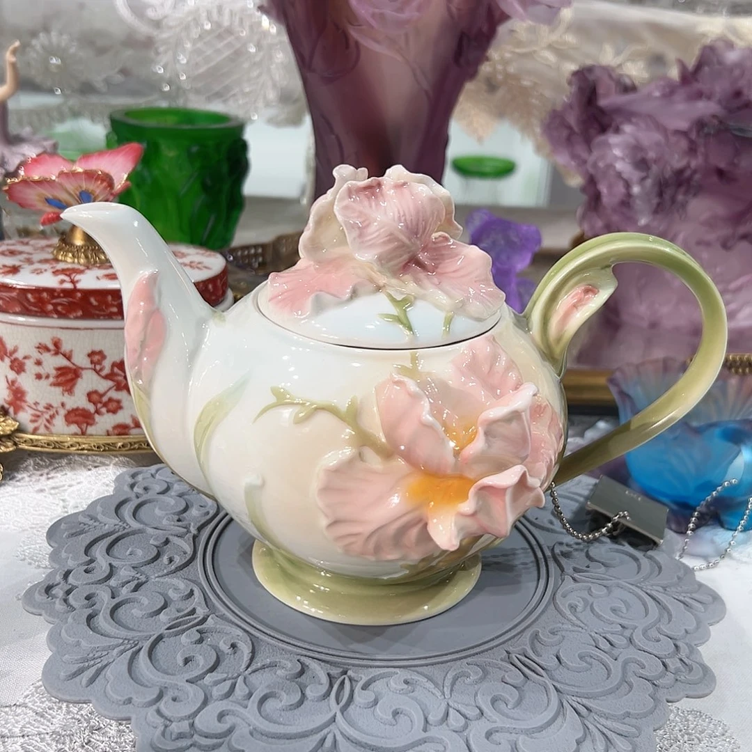 陶瓷出口高温瓷鸢尾花花壶
