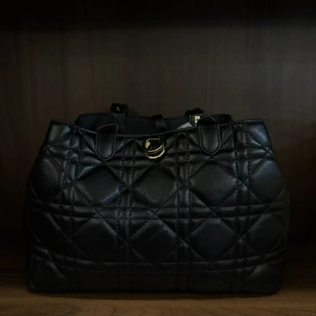 25新款高端定制时尚女包 五格小土