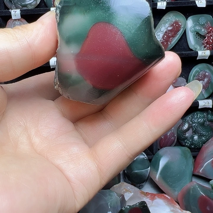 L***m未镶嵌颈饰玛瑙/玉髓