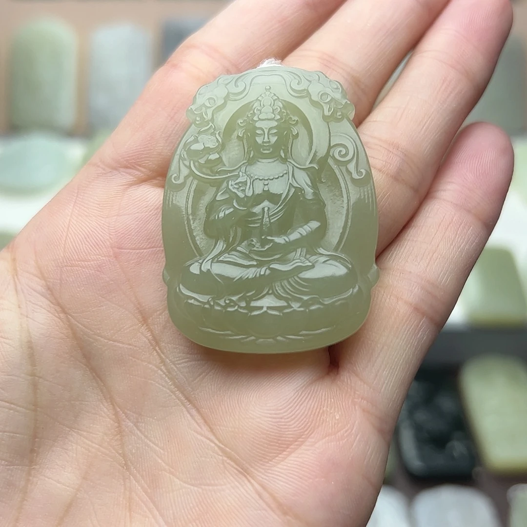 颈饰未镶嵌和田玉