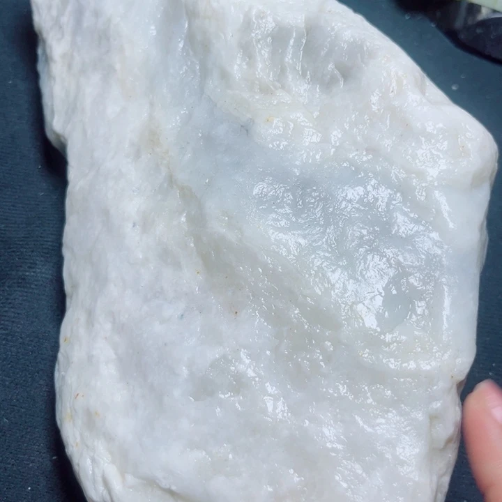 和田玉未镶嵌珠宝奇石