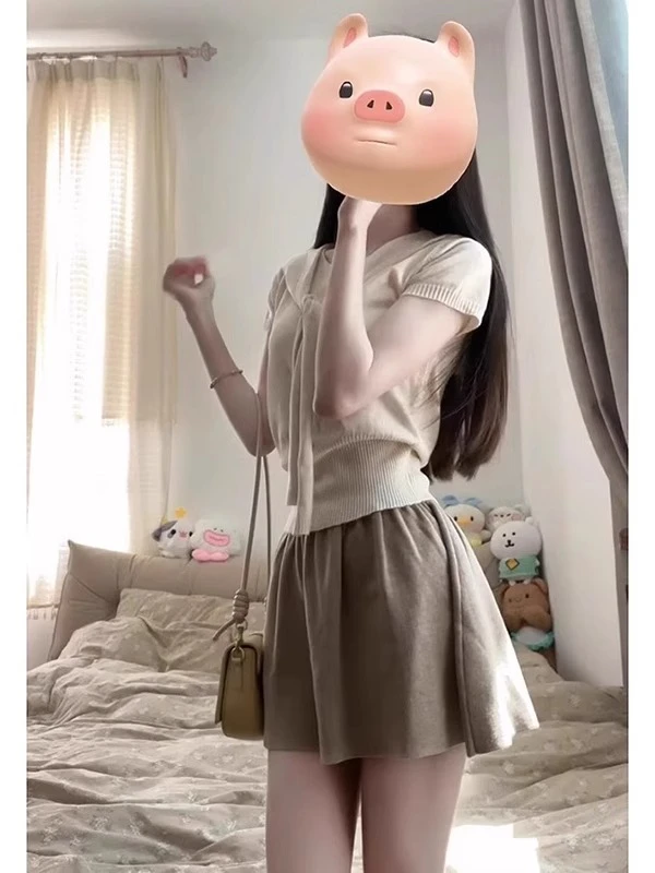 夏日多巴胺穿搭一整套学院风小个子别致漂亮绝美上衣裙子两件套装