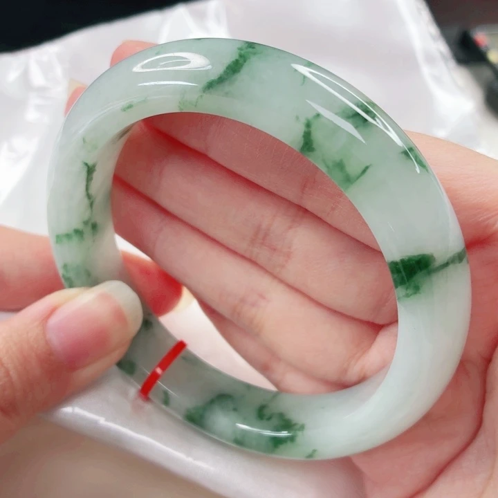 翡翠未镶嵌手镯59.8圈x244