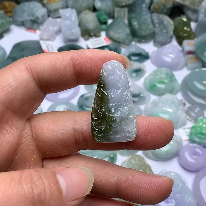 翡翠未镶嵌颈饰天然翡翠