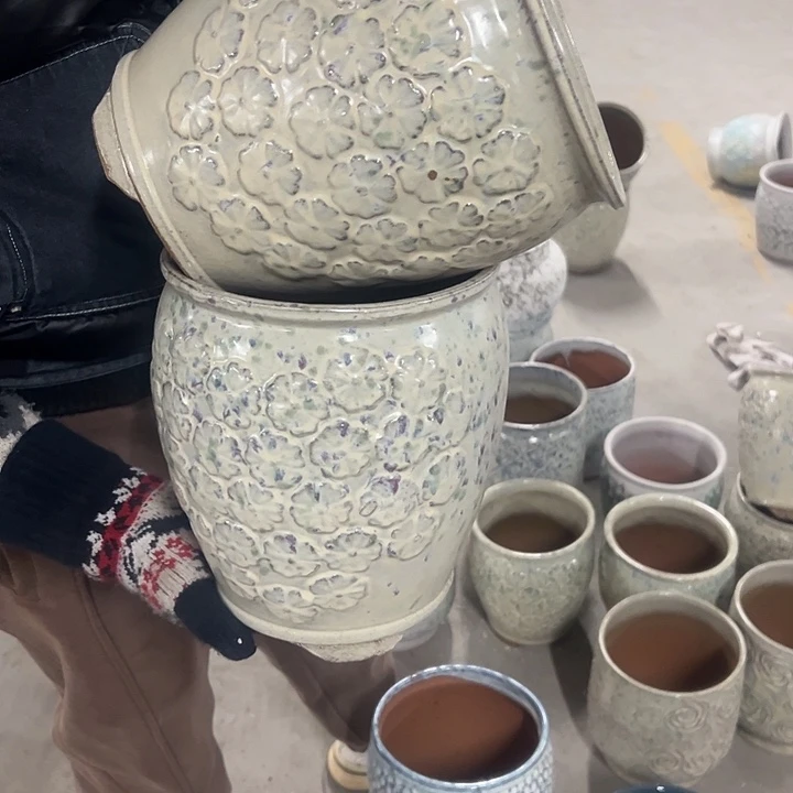 高度22厘米口18厘米微瑕