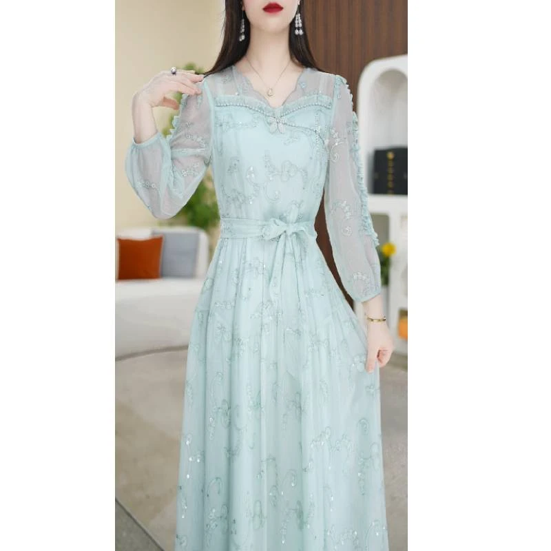 【连衣裙】春夏新款V领简约修身显瘦印花通勤中长款长袖连衣裙