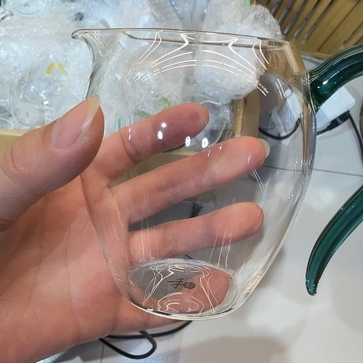 禾器公杯。