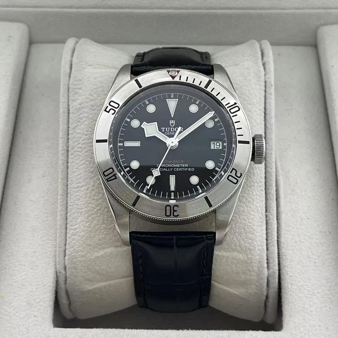 95新 TUDOR/帝舵 帝舵碧湾/A83015/自动机械/41mm