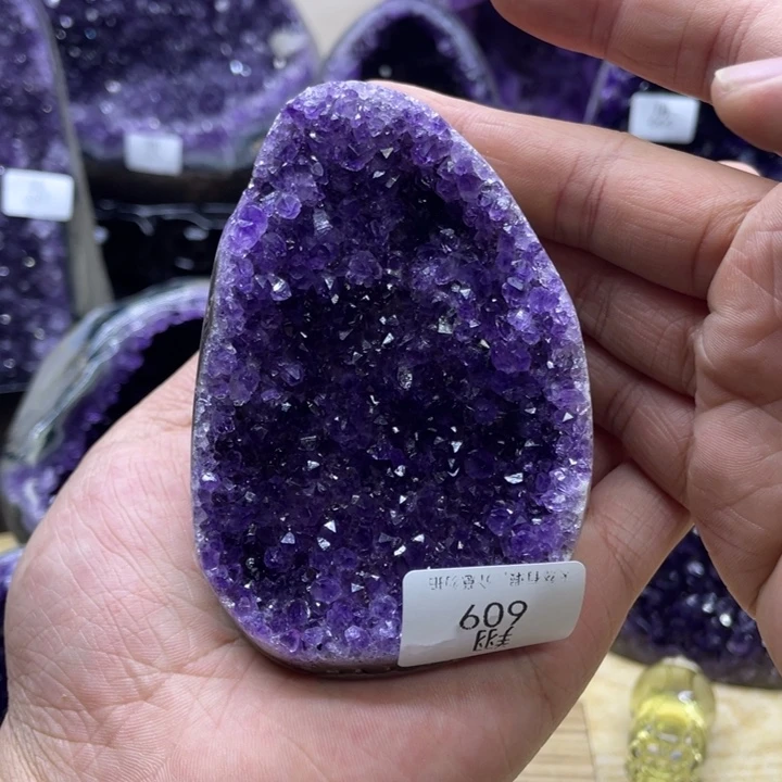 未镶嵌大型摆件（非配饰）紫晶