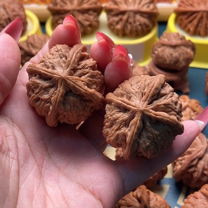 把件文玩核桃雨花石四棱 41