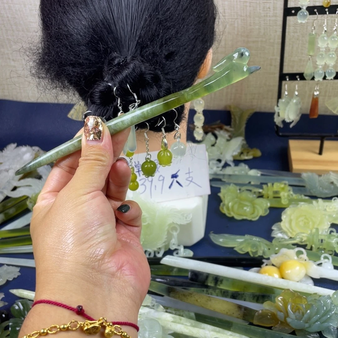 蛇纹石玉未镶嵌发饰