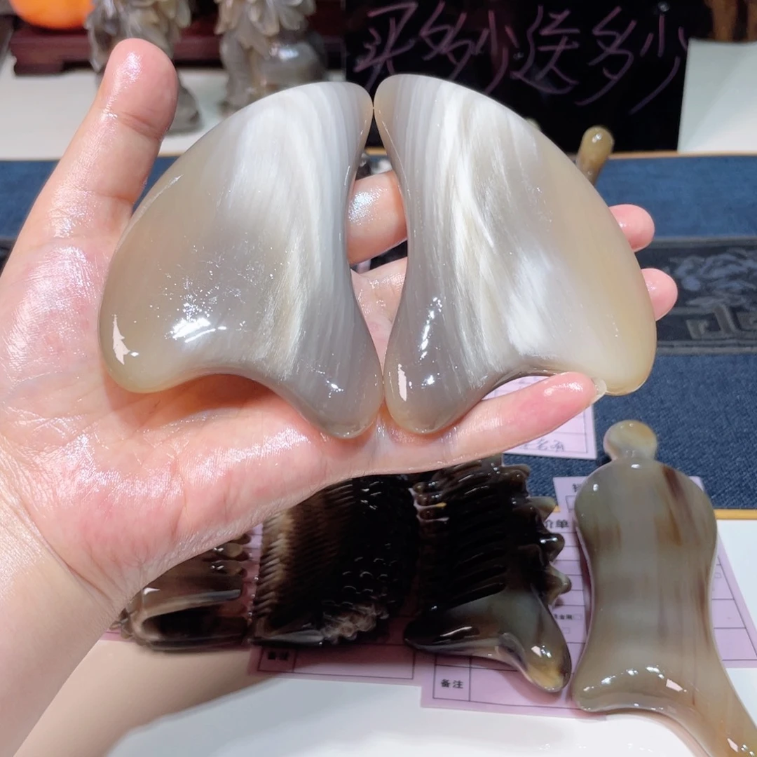 白水纯色爱心对板