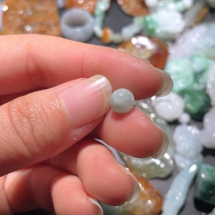 【闪购商品】翡翠颈饰未镶嵌繁****o天然翡翠